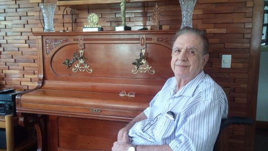 Foto: Dr. Wanderlino foi o introdutor da cafeicultura no sul da Bahia. Hoje, queixa-se de perseguição do Ministério do Trabalho